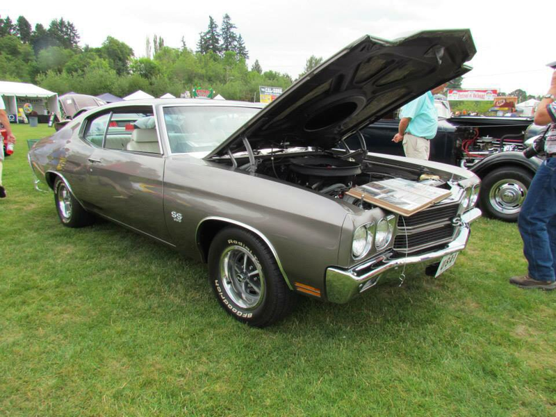 Illustration for article titled Columbia River Camaro Club - Tigard Festival of Cars